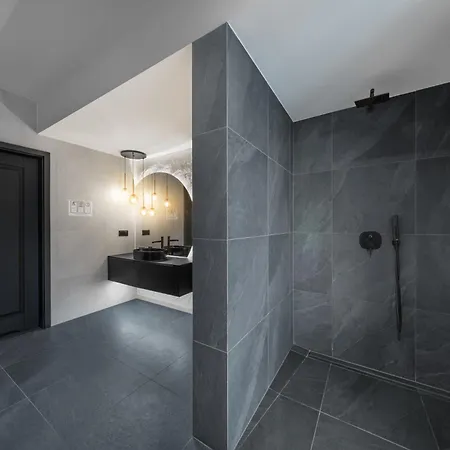 Crystal Pine Luxury With Jacuzzi, Sauna & By Bqqk Villa Zakopane