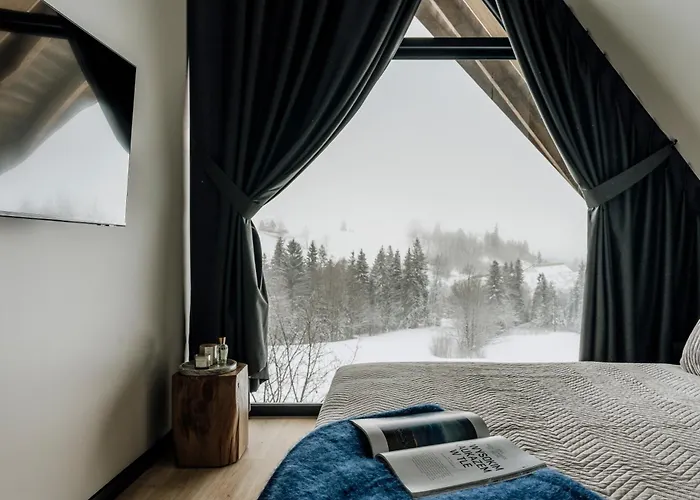 Crystal Pine Luxury With Jacuzzi, Sauna & By Bqqk Villa *