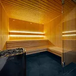 Crystal Pine Luxury With Jacuzzi, Sauna & By Bqqk زاكوباني