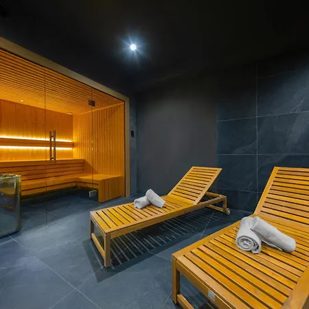 Crystal Pine Luxury With Jacuzzi, Sauna & By Bqqk فيلة *