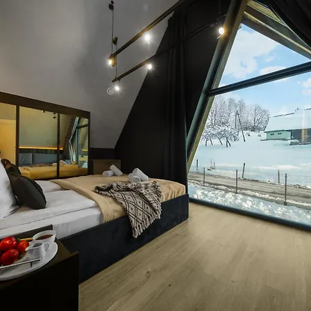 וילה Crystal Pine Luxury With Jacuzzi, Sauna & By Bqqk זקופאנה