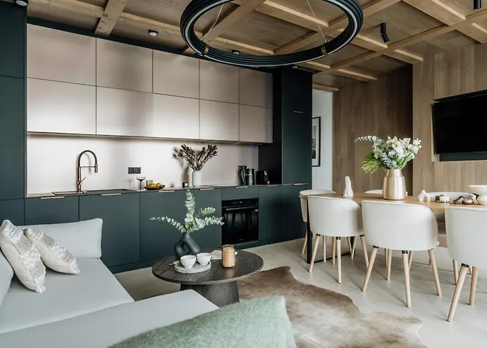 Crystal Pine Luxury With Jacuzzi, Sauna & By Bqqk Villa Zakopane