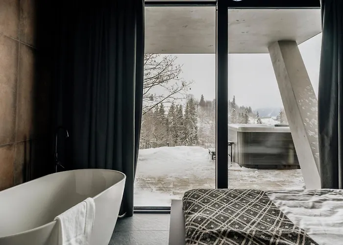 Villa Crystal Pine Luxury With Jacuzzi, Sauna & By Bqqk Zakopane